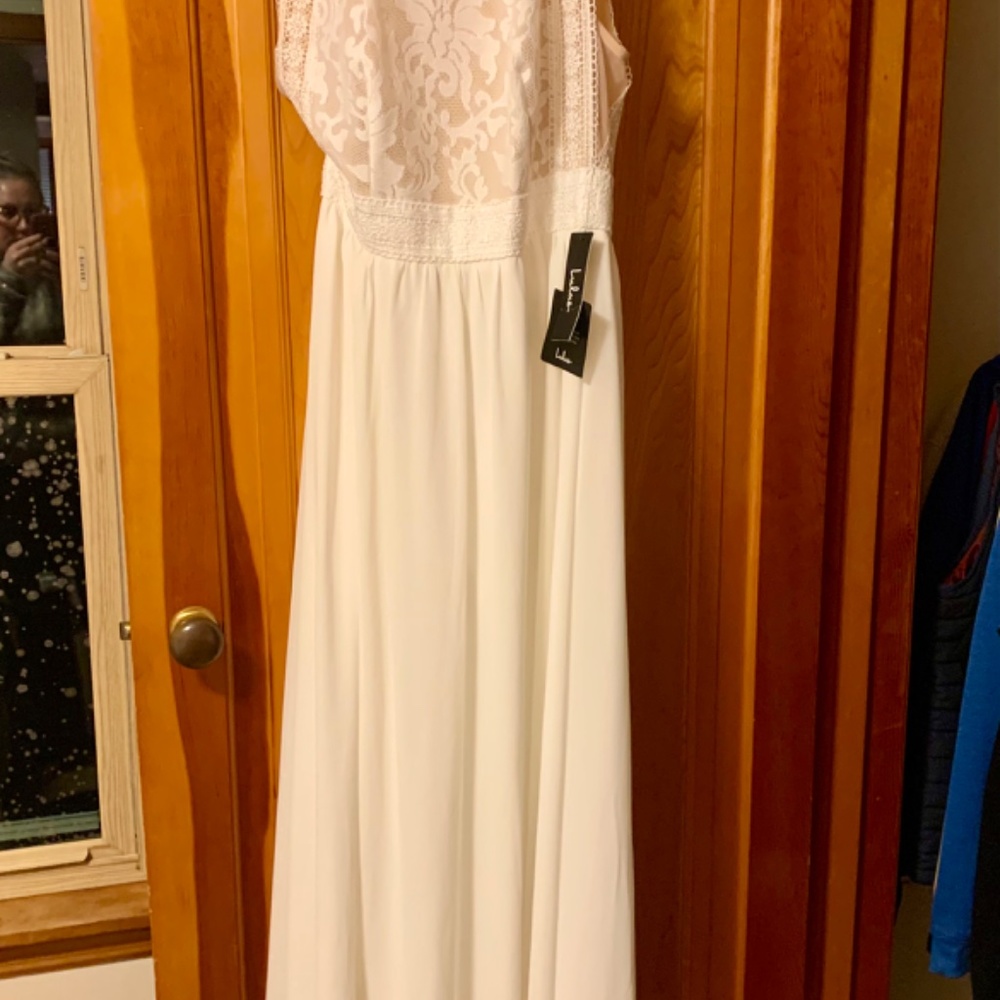 NWT Lulu’s “Forever & Always” White Lace Maxi Dress - Picture 5 of 7
